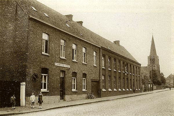De St.-Lodewijksschool vanaf de wederopbouw tot  1961.